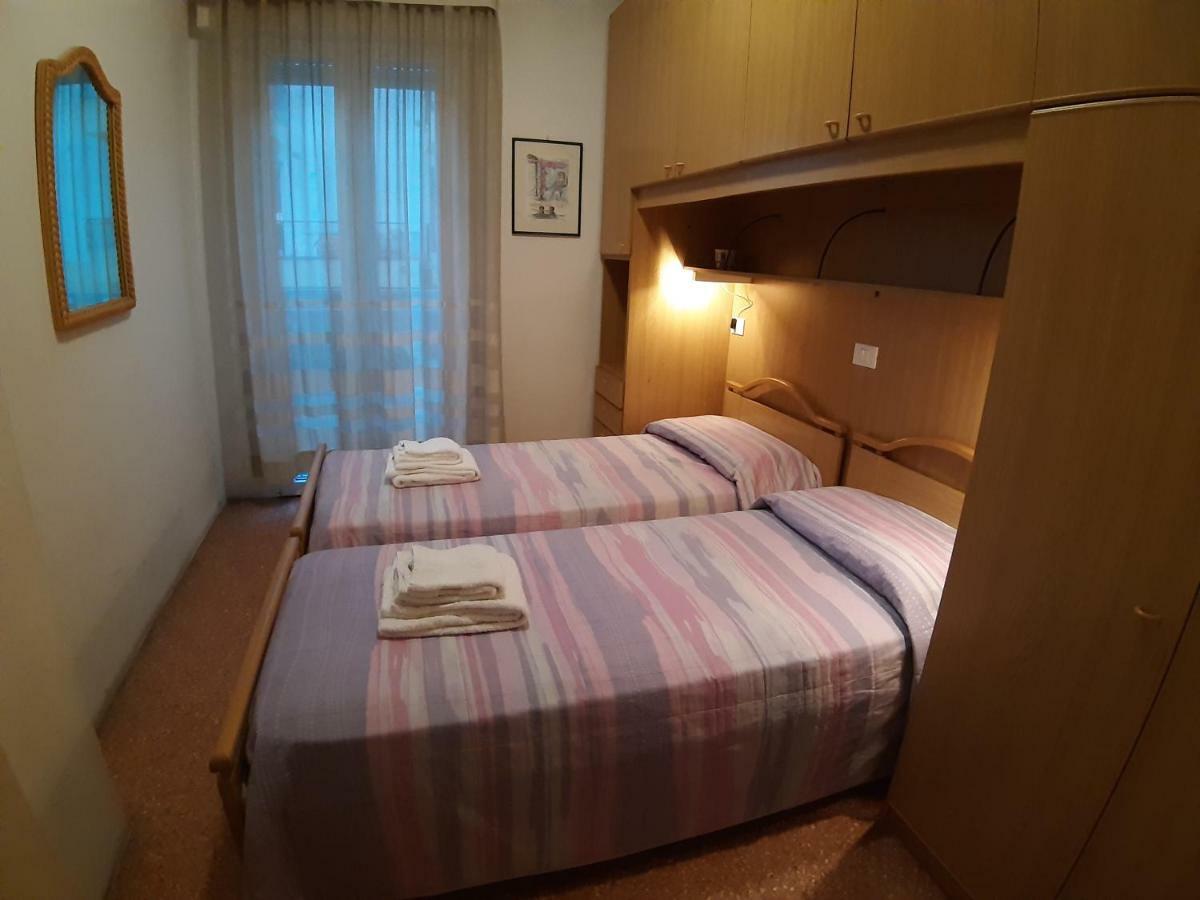 App4Rent Saturno 4 - Family Apartment, Wifi, Parking ลิโดดิเยโซโล ภายนอก รูปภาพ