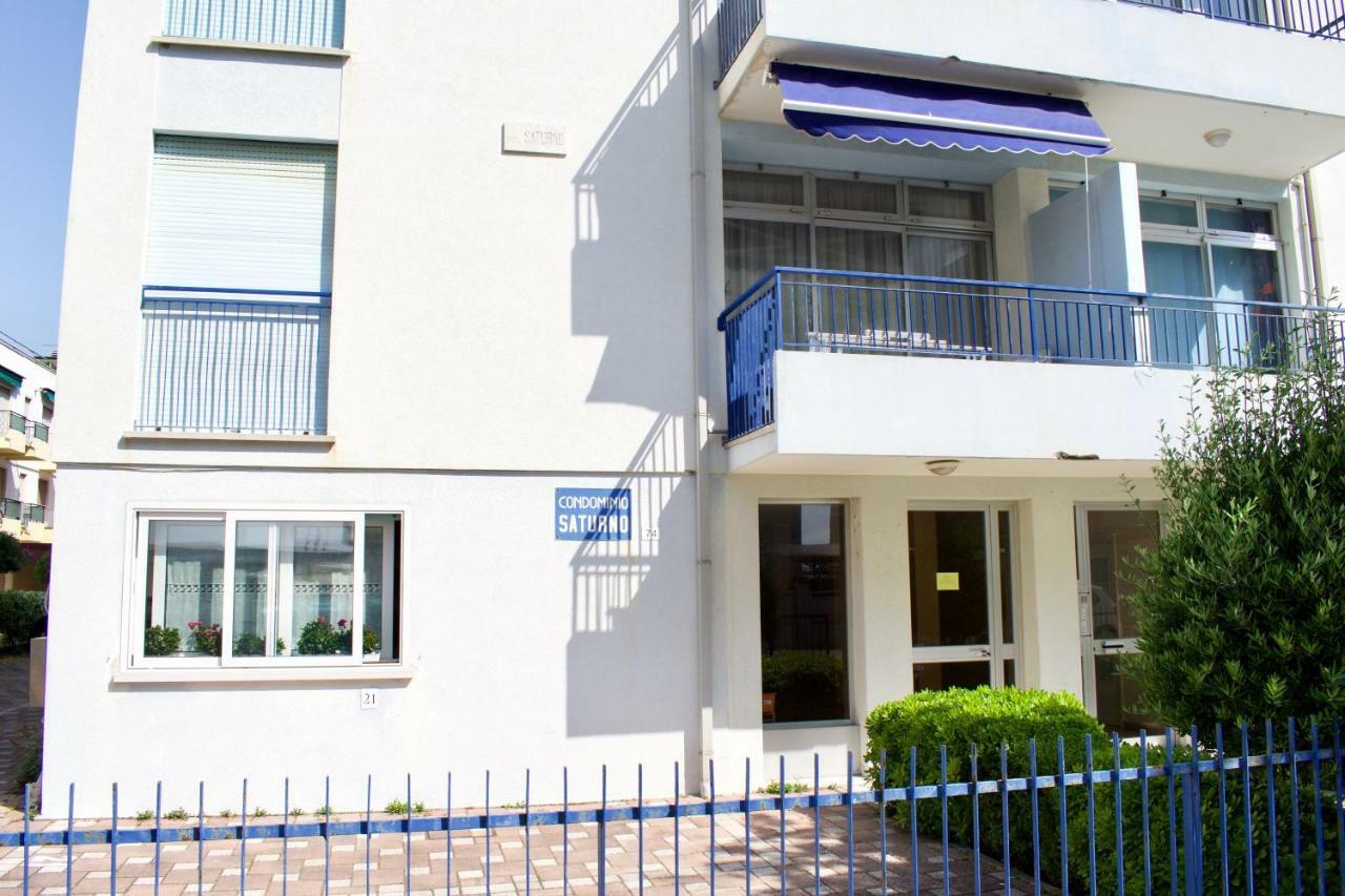 App4Rent Saturno 4 - Family Apartment, Wifi, Parking ลิโดดิเยโซโล ภายนอก รูปภาพ