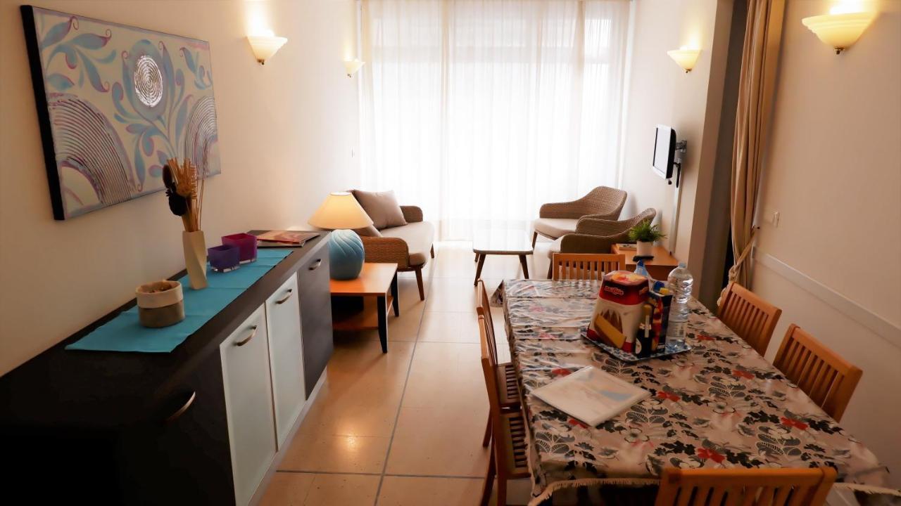 App4Rent Saturno 4 - Family Apartment, Wifi, Parking ลิโดดิเยโซโล ภายนอก รูปภาพ